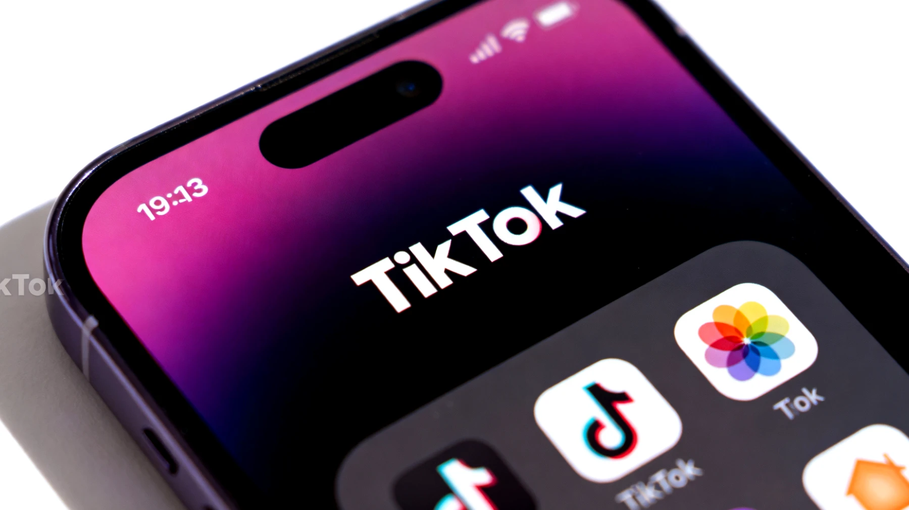 TikTok"